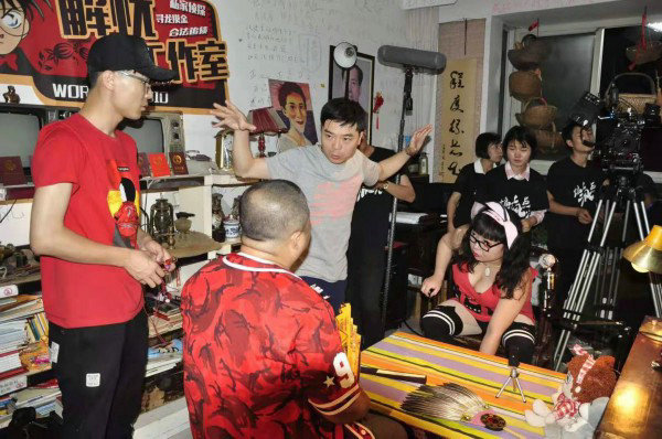 河南人拍摄的电影《煽疯点火》12月23日在中国郑州举办全国首映礼